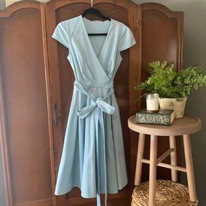 Gal Meets Glam Addison wrap dress sz 4